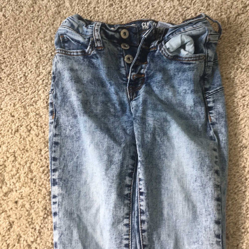 Jeans